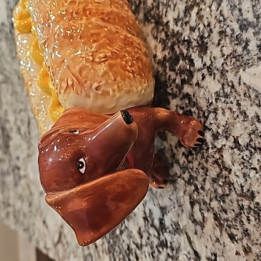 Cute Hot Doggie Dachshund Ceramic Bank - Picture 5 of 7